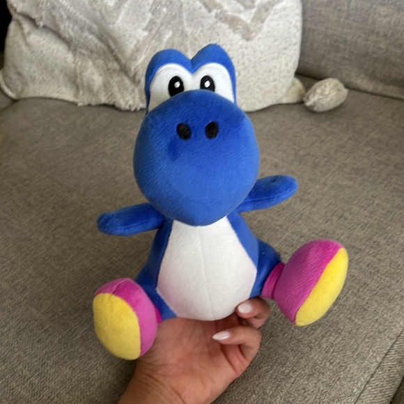 Yoshi blue - Picture 2 of 3